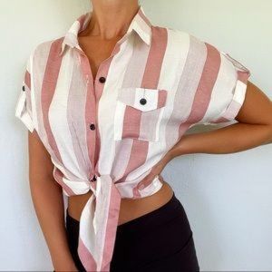 SALE 3/$15 Red and white striped tie front button down blouse size medium